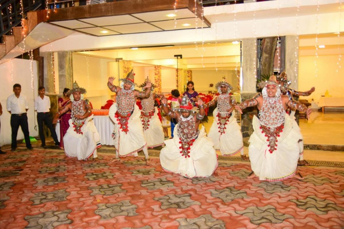 Hotel Grand Casa Kandy Buitenkant foto